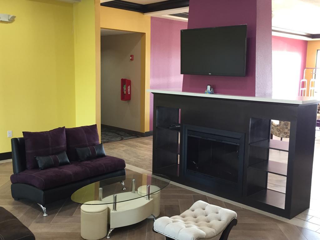 Residency Suites Cotulla Eksteriør bilde